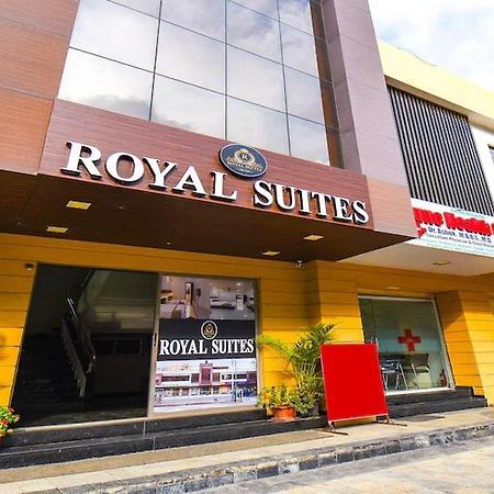 Fabhotel Royal Suits - Nr Mahadji Shinde Chhatri Mundhwa Exterior foto