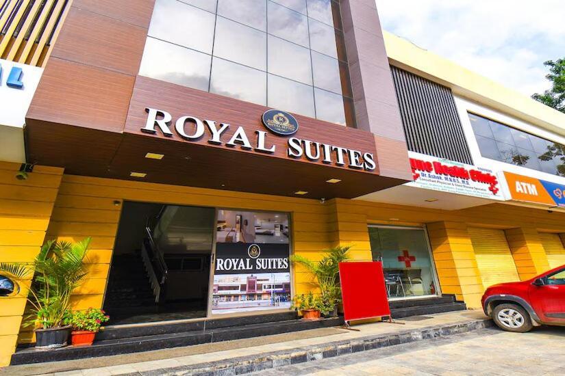 Fabhotel Royal Suits - Nr Mahadji Shinde Chhatri Mundhwa Exterior foto